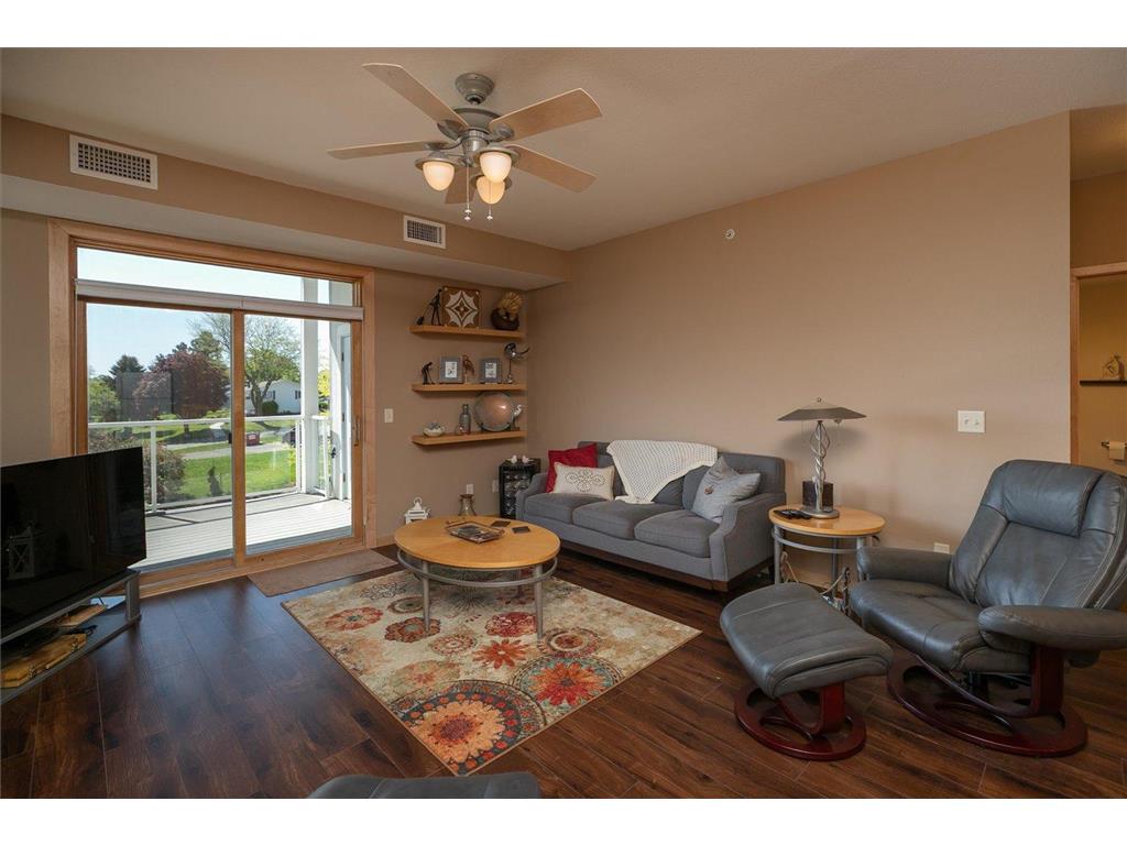 1215 N Lakeshore Drive #303 Lake City MN 55041 - PEPIN 7076150 image4