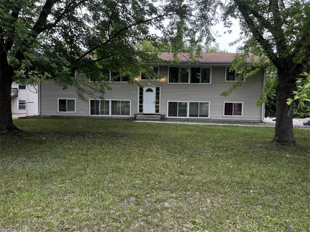 1215 NE 11th Avenue, Grand Rapids, MN 55744 MLS 6423052 Edina Realty