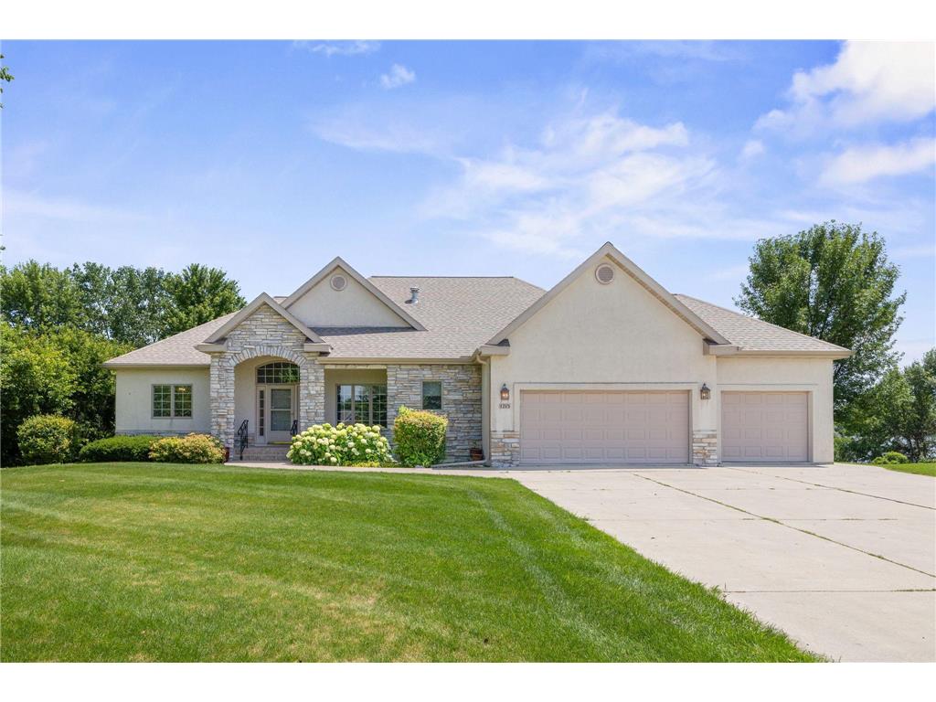 1215 W Shore Drive SW Hutchinson MN 55350 - Otter 6746572 image1