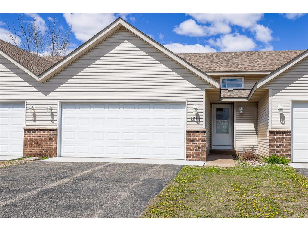 1215 West Edge Place New Richmond WI 54017 7067135 image1