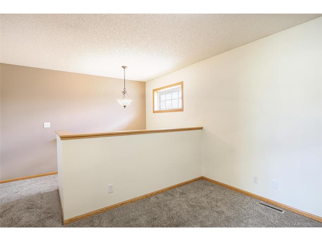 1215 West Edge Place New Richmond WI 54017 7067135 image12