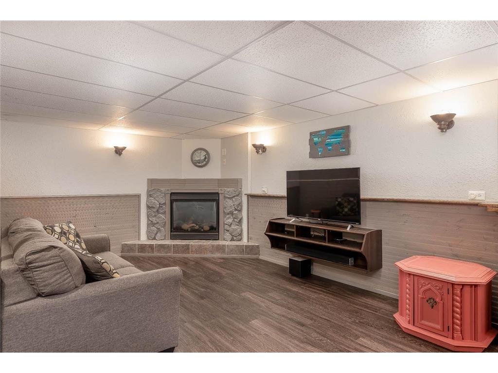 1215 Woodland Avenue Mankato MN 56001 7088773 image21