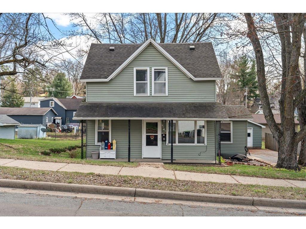 1216 14th Avenue E Menomonie WI 54751 6692914 image1