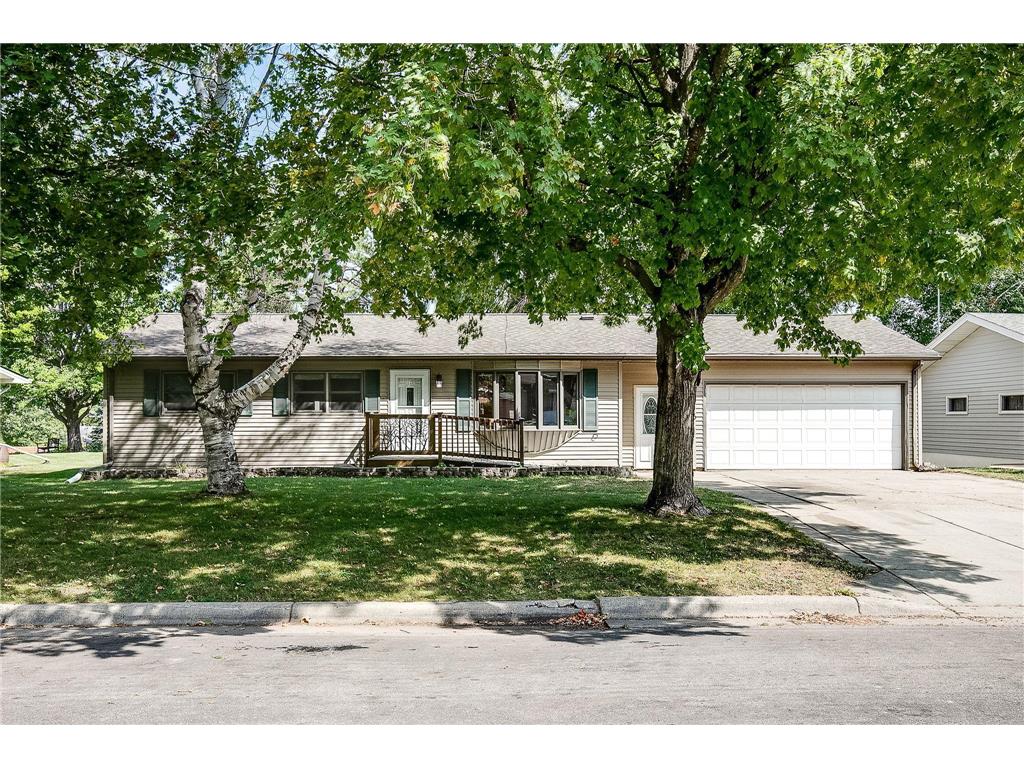 1216 4th Avenue SE, Howard Lake, MN 55349 MLS 6418041 Edina Realty