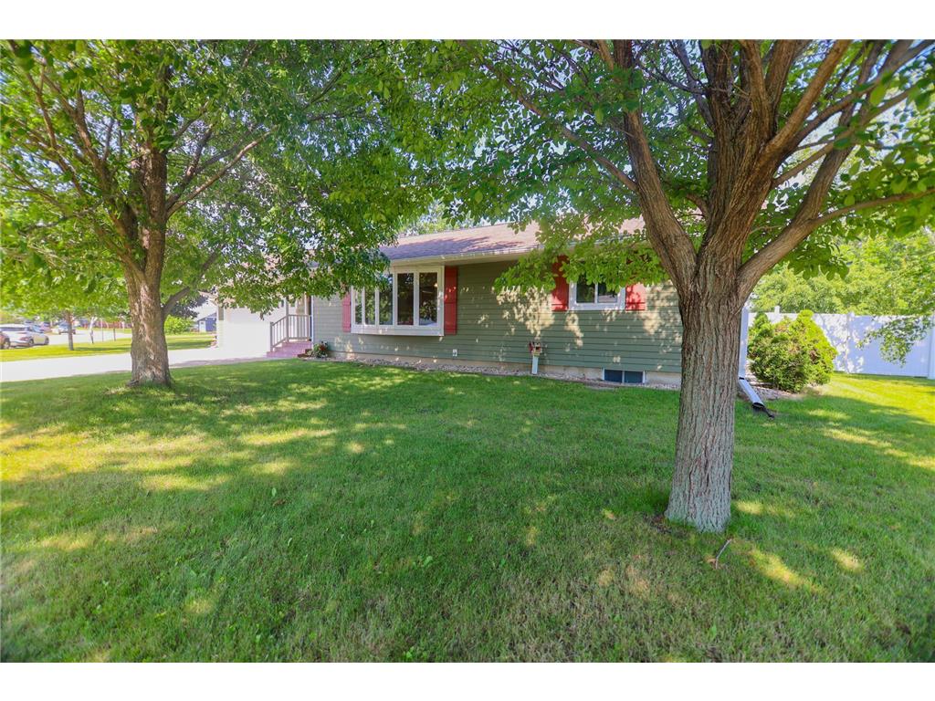 1216 8th Street SW Wadena MN 56482 6559885 image1