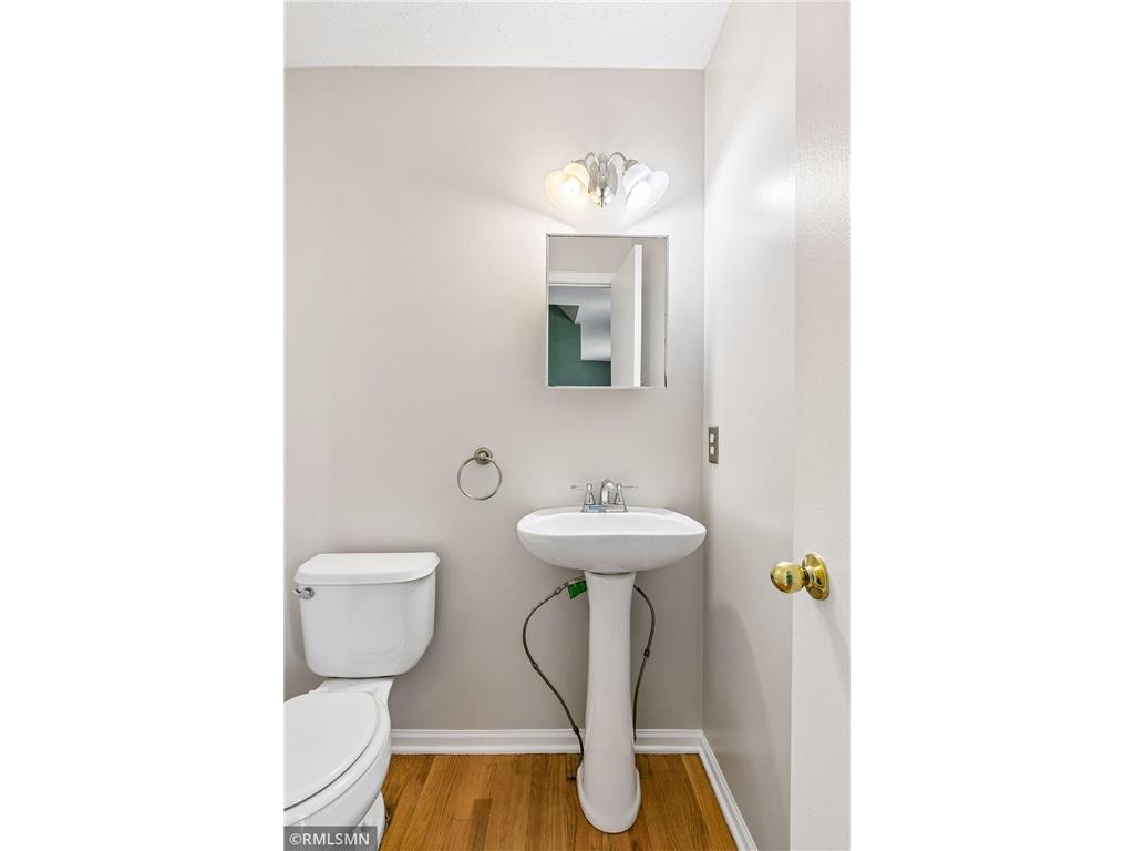 1216 Cuylle Bay Faribault MN 55021 7094156 image10