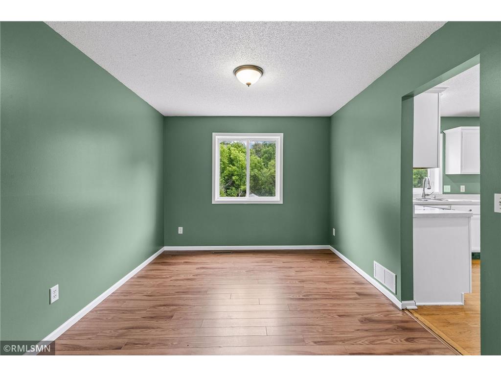 1216 Cuylle Bay Faribault MN 55021 7094156 image5