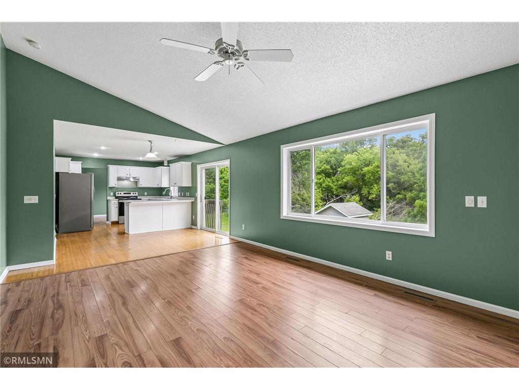 1216 Cuylle Bay Faribault MN 55021 7094156 image9