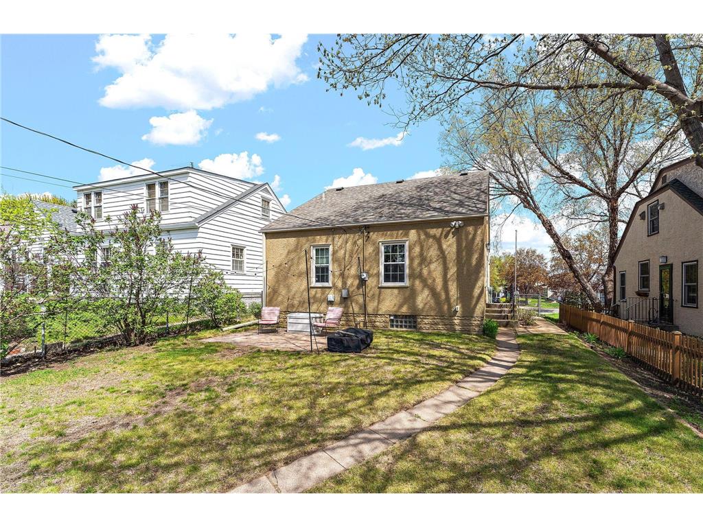1216 Jessamine Avenue E Saint Paul MN 55106 7068011 image3