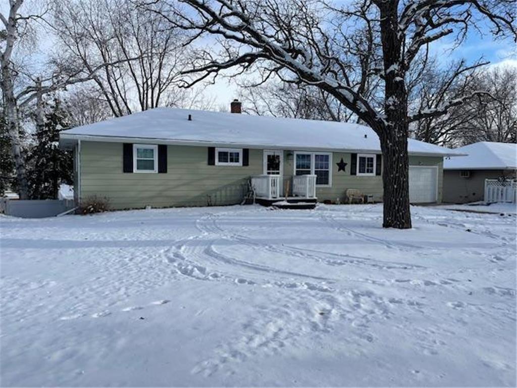 1216 N Burlington Avenue Fergus Falls MN 56537 6476833 image1