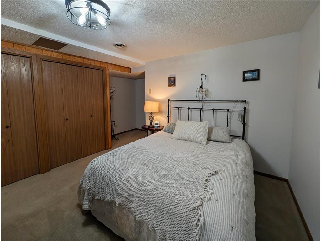 1216 Oak Drive Montevideo MN 56265 7115217 image25