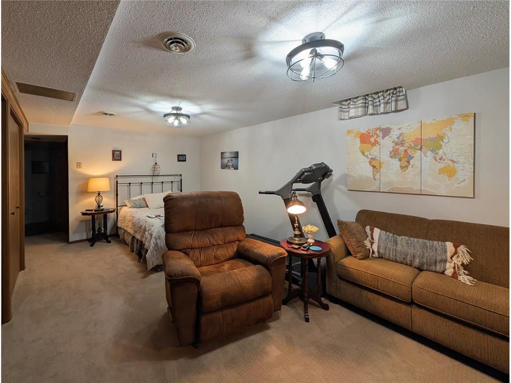 1216 Oak Drive Montevideo MN 56265 7115217 image29