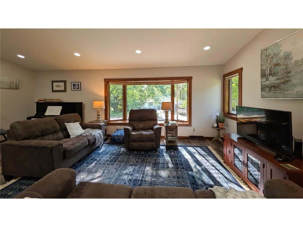 1216 Oak Drive Montevideo MN 56265 7115217 image3