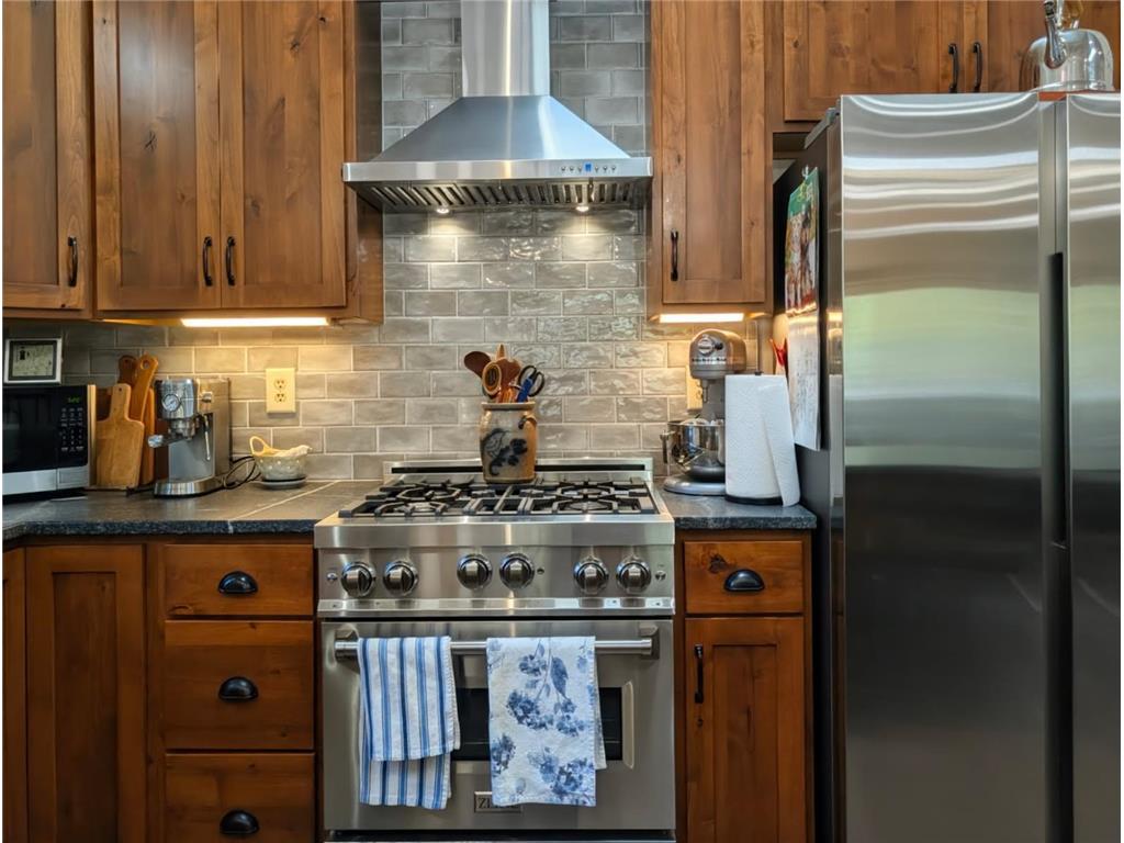 1216 Oak Drive Montevideo MN 56265 7115217 image8