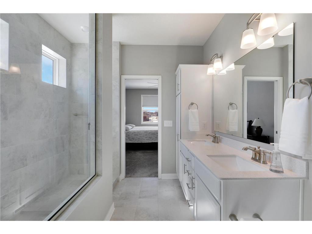 1216 Oak Tree Court Carver MN 55315 7040576 image9