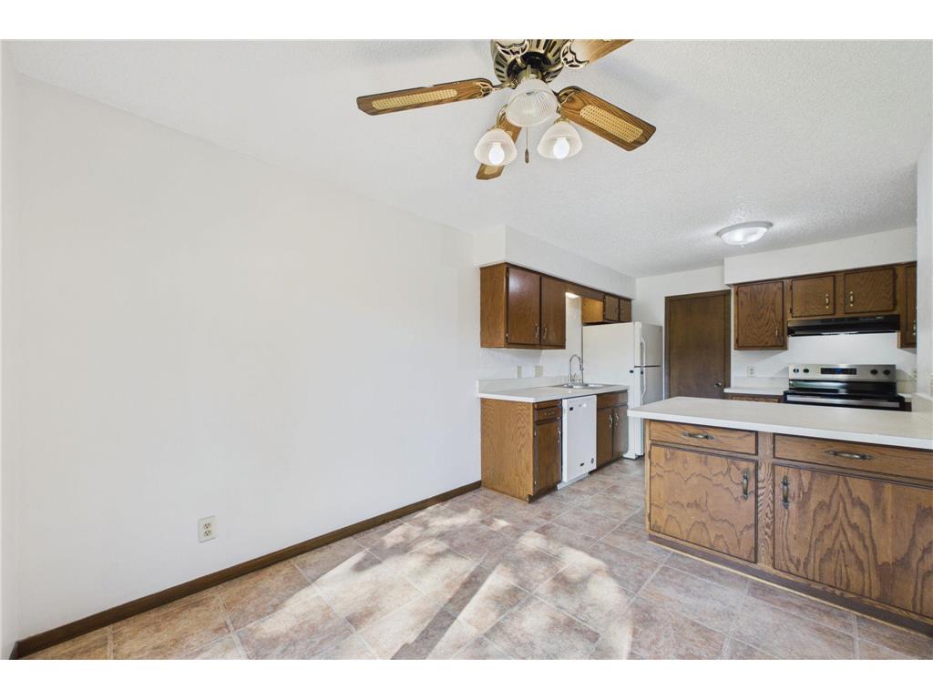 12161 Grouse Street NW #306 Coon Rapids MN 55448 7112388 image7