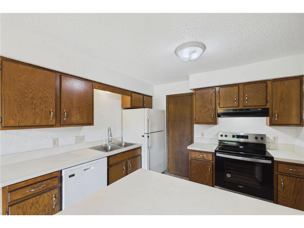 12161 Grouse Street NW #306 Coon Rapids MN 55448 7112388 image9