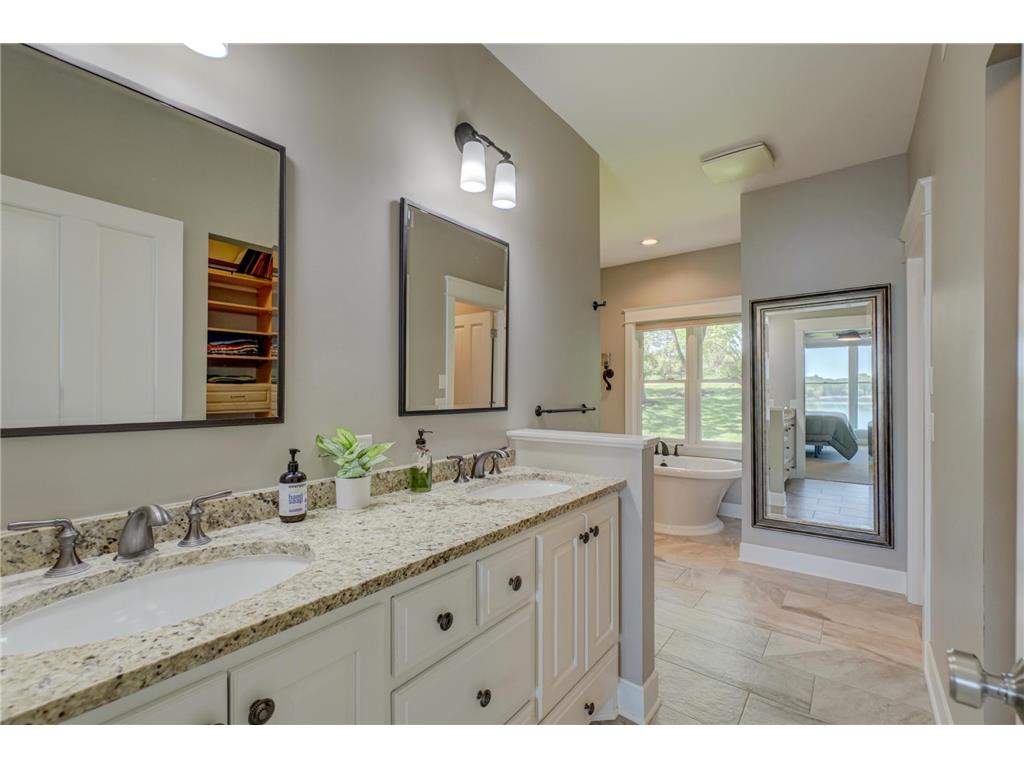 12163 Otchipwe Avenue N May Twp MN 55082 - Big Carnelian 7066305 image35
