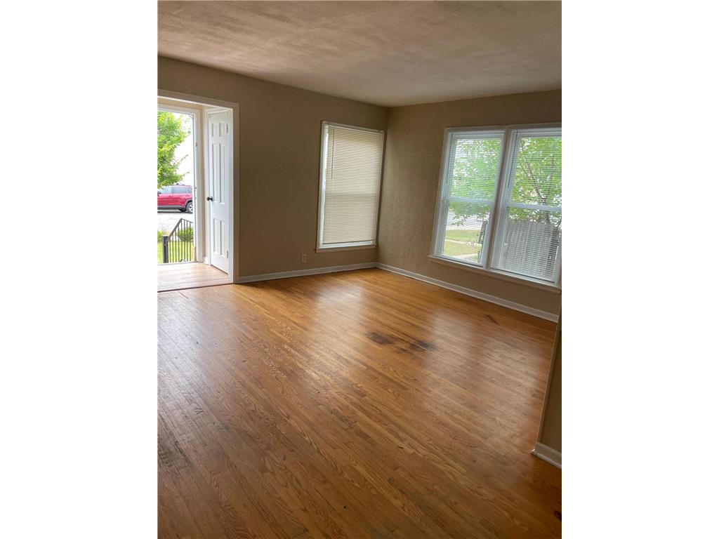 1217-1219 Oxford Street Hopkins MN 55343 6784084 image3