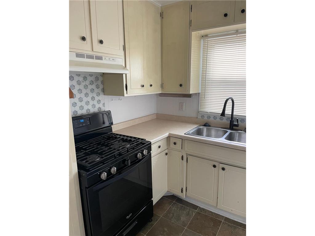 1217-1219 Oxford Street Hopkins MN 55343 6784084 image5