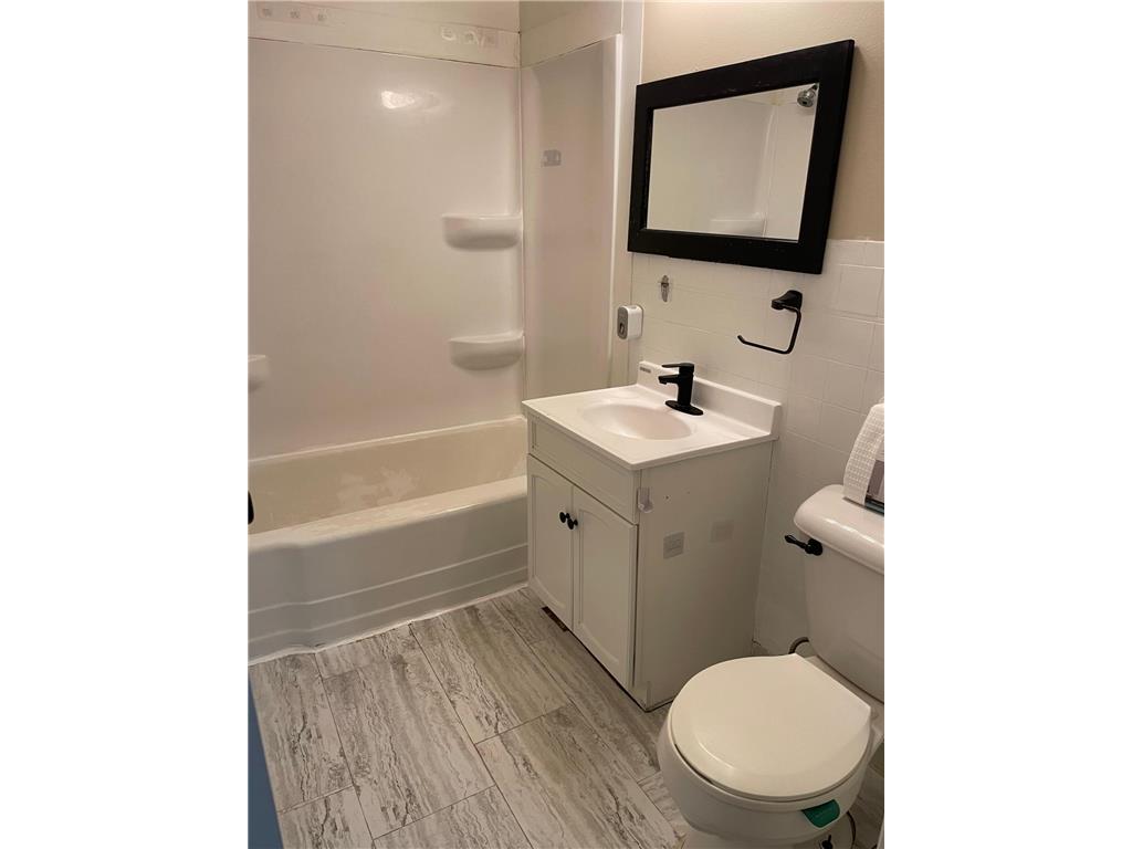 1217-1219 Oxford Street Hopkins MN 55343 6784084 image7