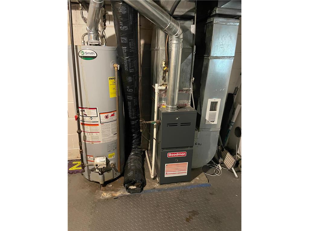 1217-1219 Oxford Street Hopkins MN 55343 6784084 image9