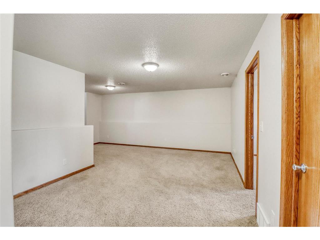 1217 37th Avenue S Moorhead MN 56560 7102661 image23
