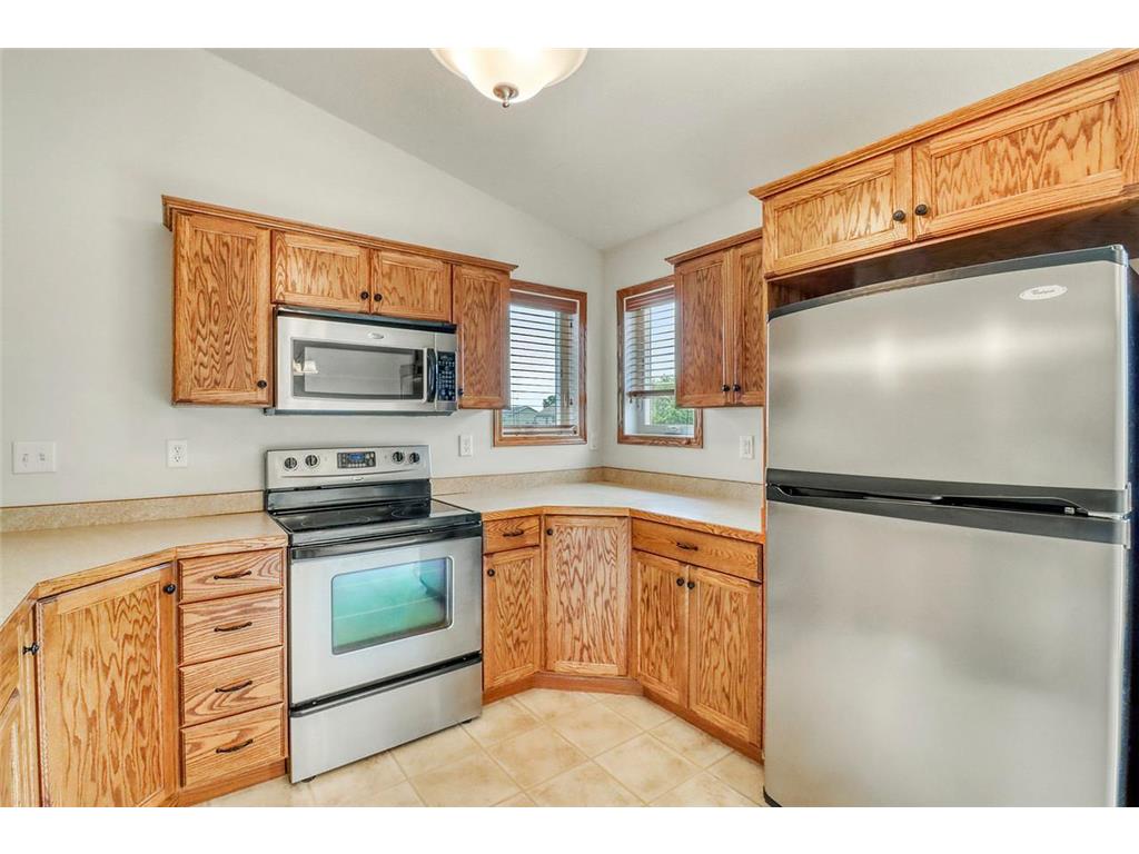1217 37th Avenue S Moorhead MN 56560 7102661 image5