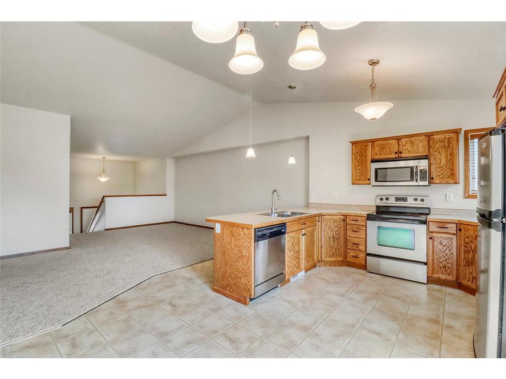 1217 37th Avenue S Moorhead MN 56560 7102661 image7