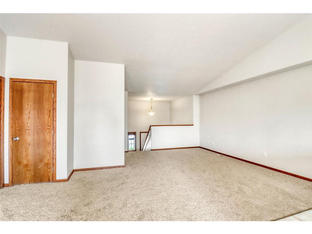 1217 37th Avenue S Moorhead MN 56560 7102661 image9