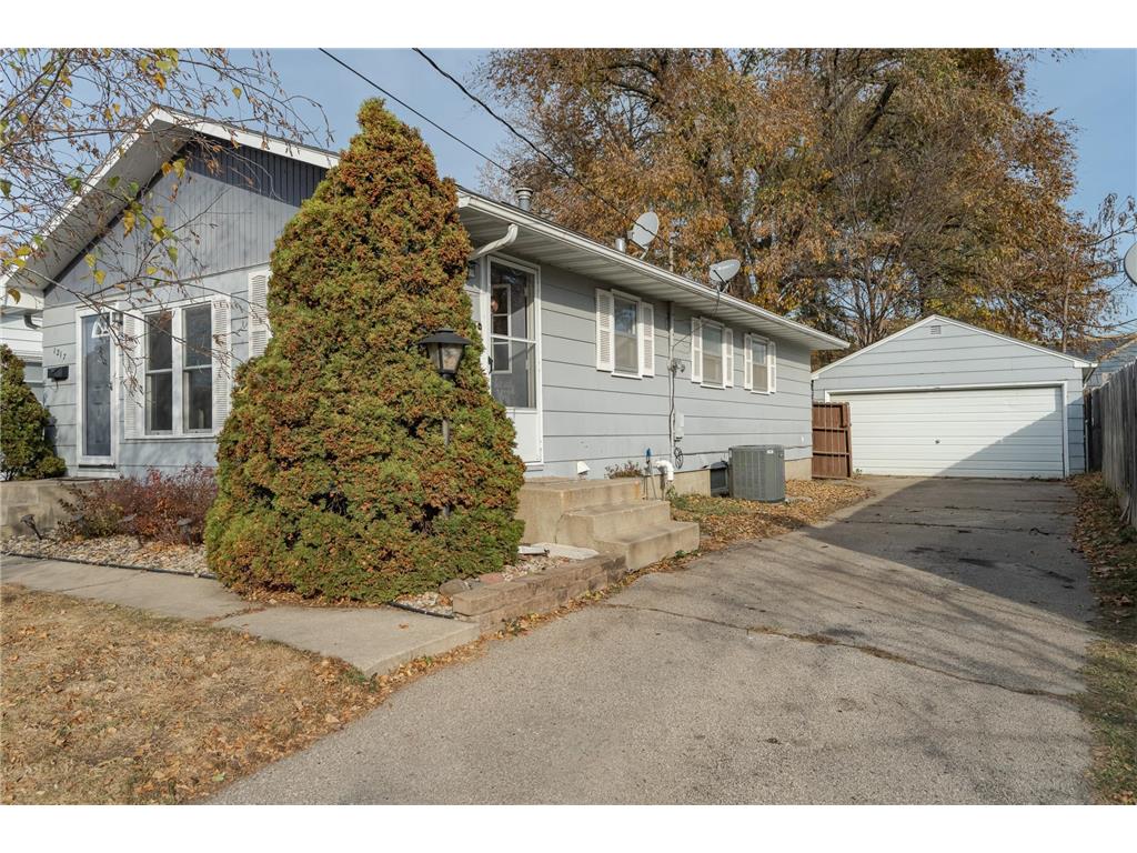 1217 8th Street SE Rochester MN 55904 6621831 image1