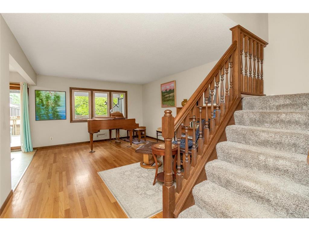 1217 Brighton Square New Brighton MN 55112 7067899 image2