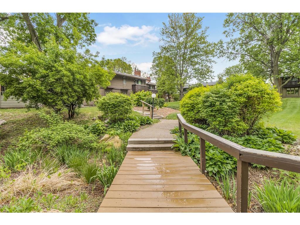 1217 Brighton Square New Brighton MN 55112 7067899 image21