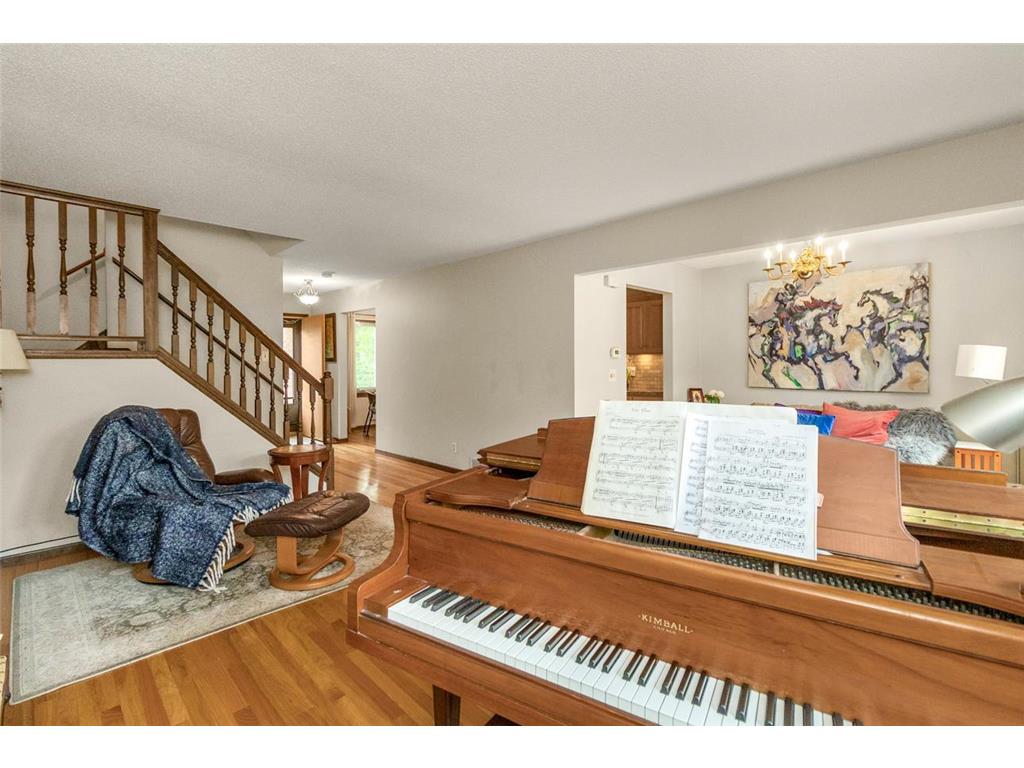 1217 Brighton Square New Brighton MN 55112 7067899 image6