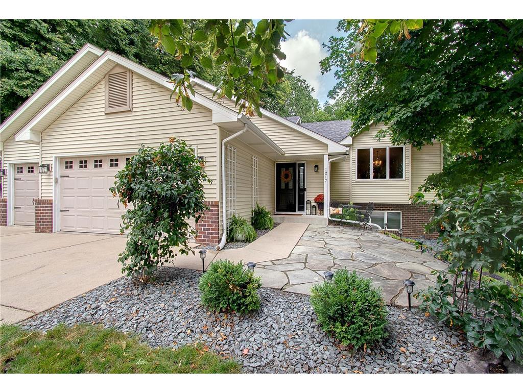 1217 Cherrywood Drive NE New Prague MN 56071 6495248 image1