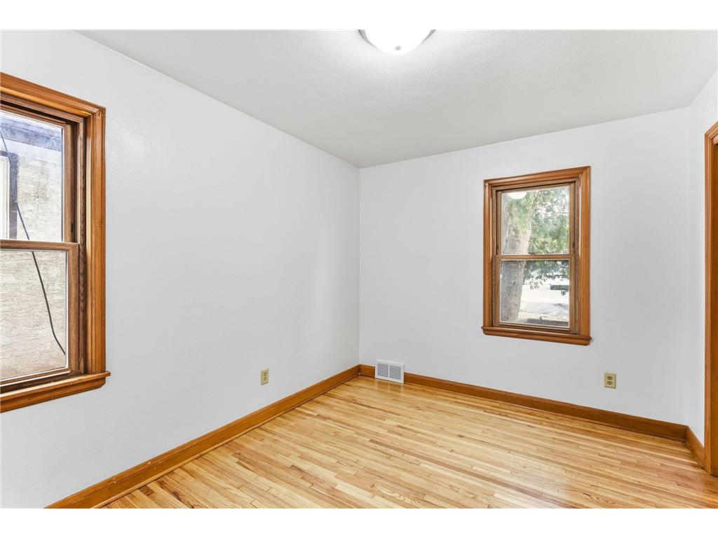 1217 Cook Avenue E Saint Paul MN 55106 7053402 image10