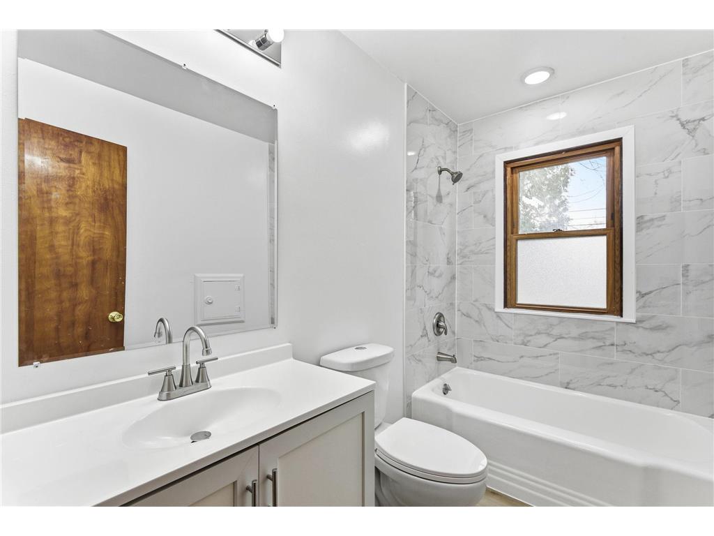 1217 Cook Avenue E Saint Paul MN 55106 7053402 image12