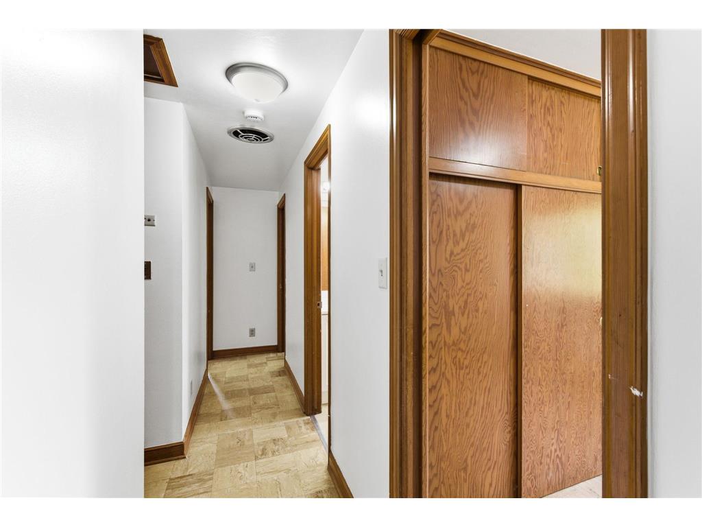 1217 Cook Avenue E Saint Paul MN 55106 7053402 image14