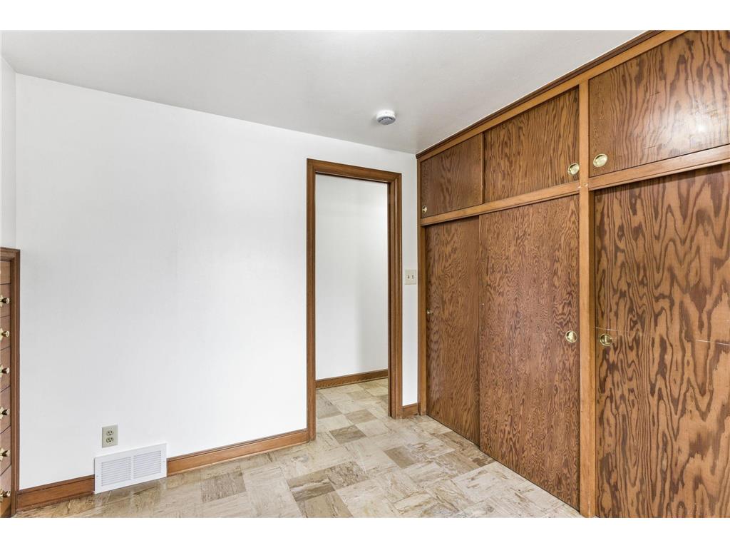 1217 Cook Avenue E Saint Paul MN 55106 7053402 image16