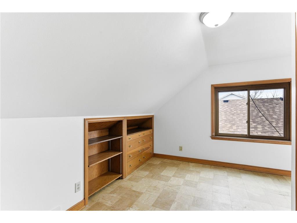 1217 Cook Avenue E Saint Paul MN 55106 7053402 image18