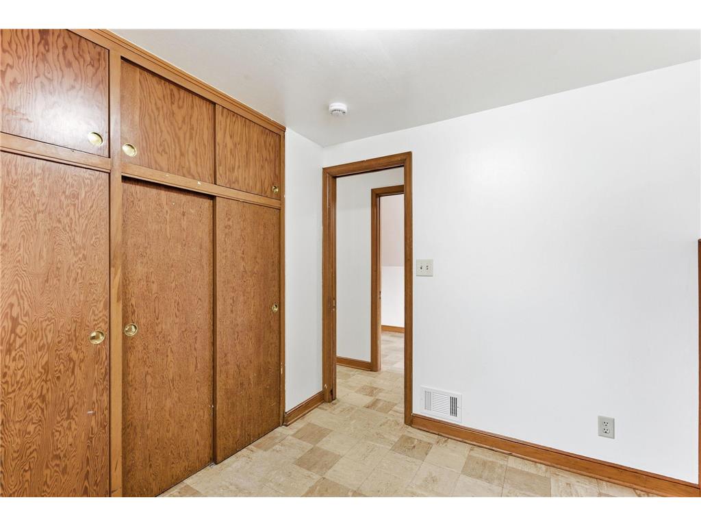 1217 Cook Avenue E Saint Paul MN 55106 7053402 image20