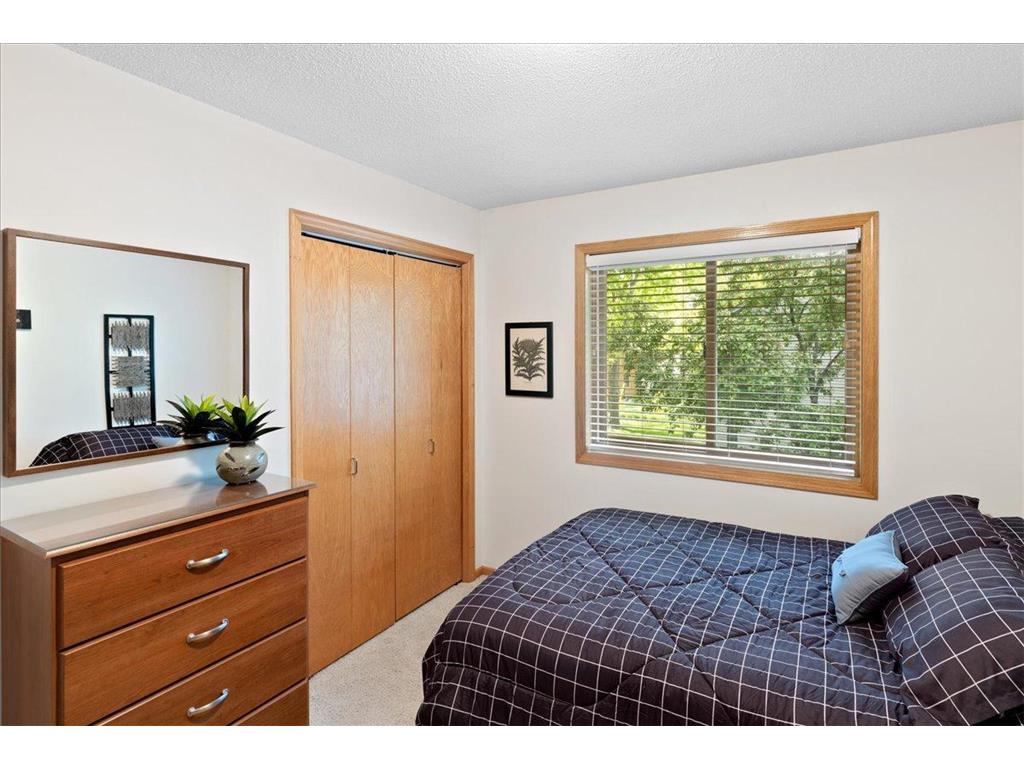1217 Emerson Court Burnsville MN 55337 7071973 image30