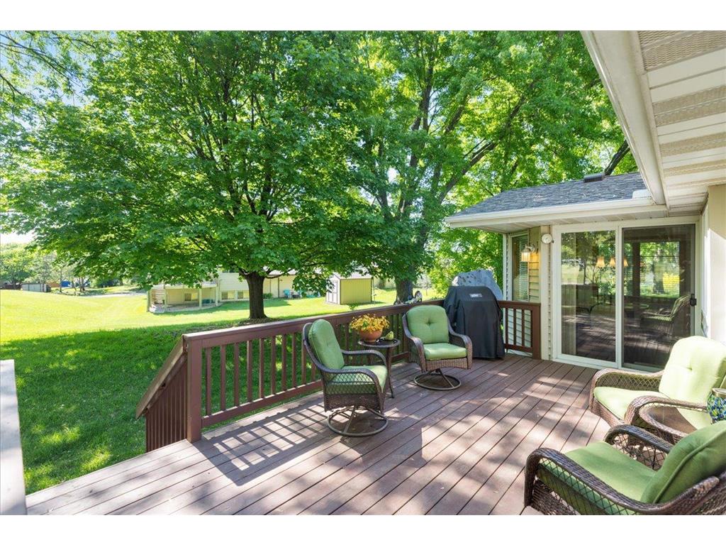 1217 Emerson Court Burnsville MN 55337 7071973 image5