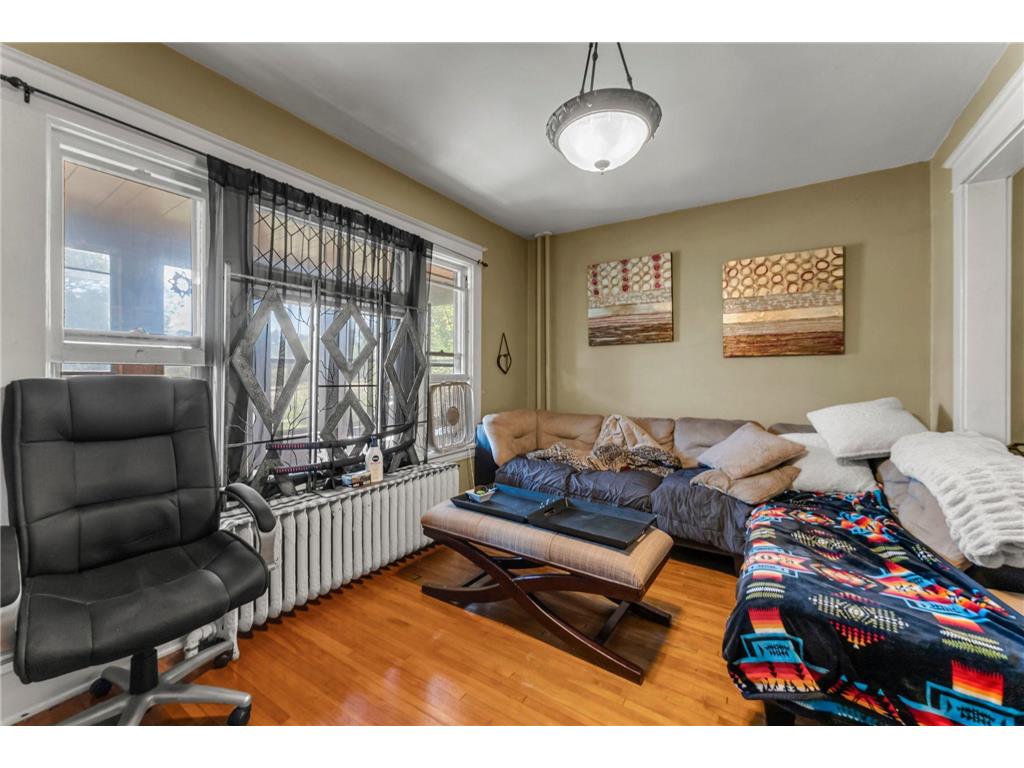 1217 Grand Avenue Saint Paul MN 55105 6799938 image10