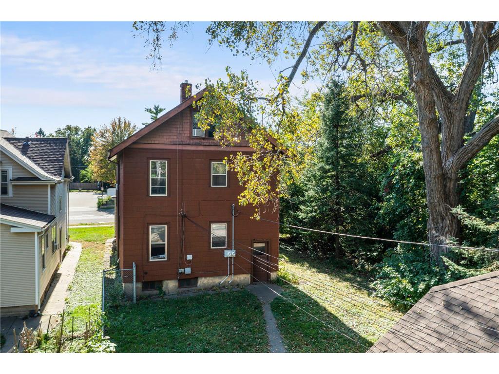 1217 Grand Avenue Saint Paul MN 55105 6799938 image39