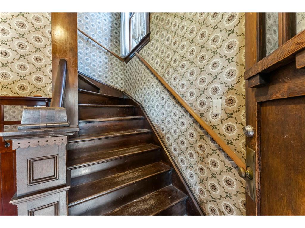 1217 Grand Avenue Saint Paul MN 55105 7069659 image24