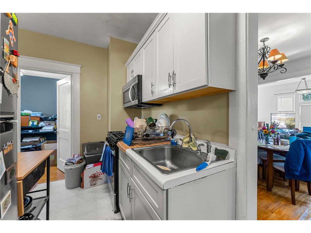 1217 Grand Avenue Saint Paul MN 55105 7069659 image35