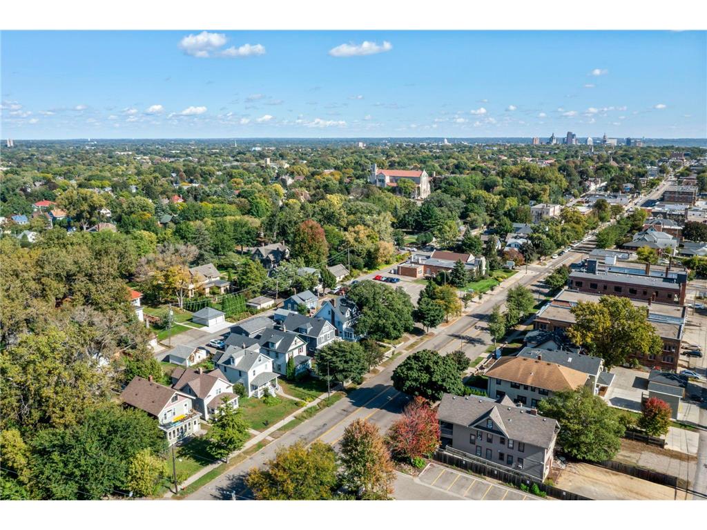 1217 Grand Avenue Saint Paul MN 55105 7069659 image4