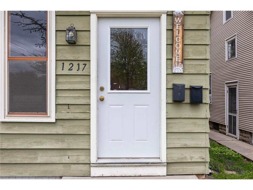 1217 Grand Avenue Saint Paul MN 55105 7069659 image8