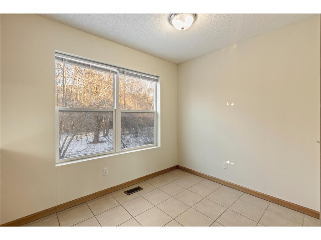 1217 Yale Avenue SE Minneapolis MN 55414 7024189 image14